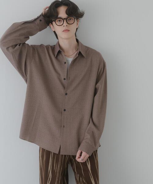 SENSE OF PLACE by URBAN RESEARCH（センスオブプレイスバイアーバンリサーチ）の「カラースラブレギュラーカラーシャツ（シャツ/ブラウス・メンズ・ライトベージュ/ブラウン/ブルー・LARGE/MEDIUM）」の8枚目の写真