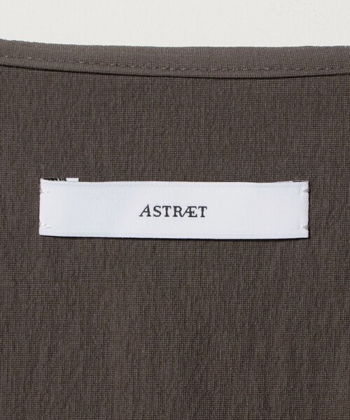 ASTRAET(アストラット)の「<ASTRAET>ハーフスリーブ セーラーカラーブラウス(シャツ/ブラウス・レディース・ブラック/ホワイト/ダークブラウン・FREE)」の11枚目の写真