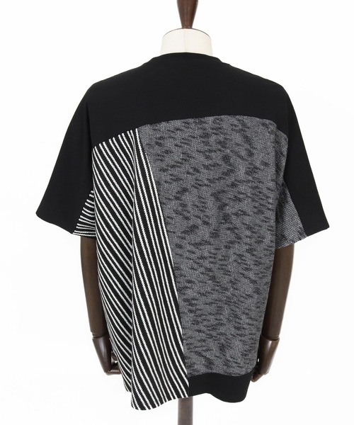 ANGENEHM（アンゲネーム）の「mt10424- Random Panel Jacquard T-shirt Tシャツ(AG06-005scg)（Tシャツ/カットソー・メンズ・ブラック/ライトグレー・L/M/S）」の17枚目の写真