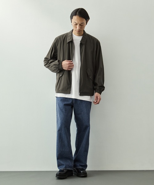 ATON(エイトン)の「【ATON/エイトン】MAT AIRLY NYLON FLIGHT JACKET(ブルゾン・メンズ・ブラック/カーキ・4/6)」の10枚目の写真