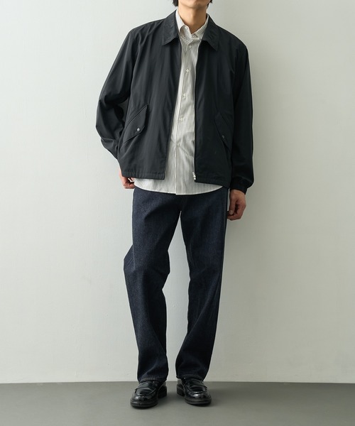 ATON(エイトン)の「【ATON/エイトン】MAT AIRLY NYLON FLIGHT JACKET(ブルゾン・メンズ・ブラック/カーキ・4/6)」の5枚目の写真