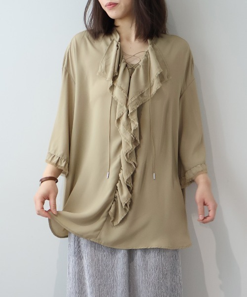 leswel(レスウェル)の「【M/L】フリンジフリルレースアップブラウス(シャツ/ブラウス・レディース・ベージュ/カーキ/チャコールグレー・M/L)」の12枚目の写真