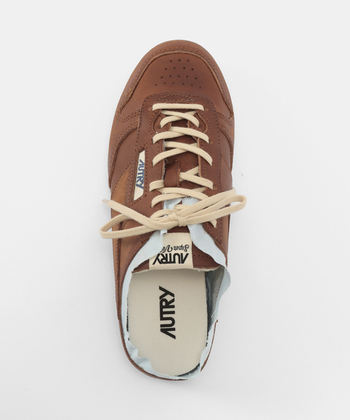 plage（プラージュ）の「《一部店舗・WEB限定》AUTRY / オートリー WINDSPIN MULE SUP VINT LOW スニーカー（スニーカー・レディース・キャメル・39/38/37/36）」の6枚目の写真