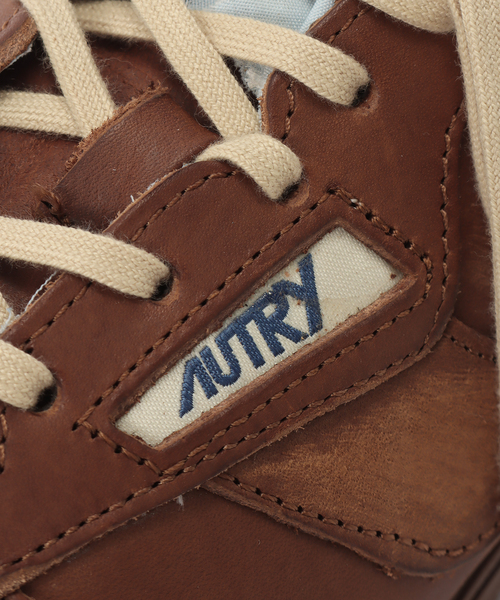 plage（プラージュ）の「《一部店舗・WEB限定》AUTRY / オートリー WINDSPIN MULE SUP VINT LOW スニーカー（スニーカー・レディース・キャメル・39/38/37/36）」の8枚目の写真