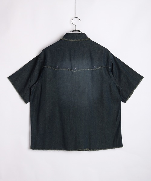 WESTSEA(ウエストシー)の「スタッズデザイン デニムシャツ 半袖 ビッグシルエット ヴィンテージ加工(シャツ/ブラウス・メンズ・ネイビー/ブラック・L/M)」の10枚目の写真