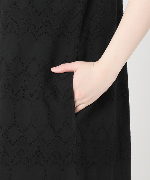 JOURNAL STANDARD relume(ジャーナルスタンダード レリューム)の「コットンカットワークシシュウ オールインワン(つなぎ/オールインワン・レディース・ホワイト/ブラック・38/36)」の11枚目の写真