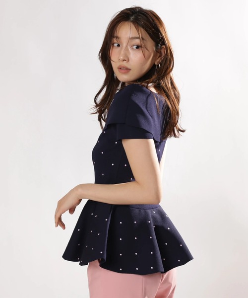 JUSGLITTY(ジャスグリッティー)の「ドット刺繍ペプラムニット(ニット/セーター・レディース・ホワイト/グレイッシュベージュ/ネイビー・2)」の14枚目の写真