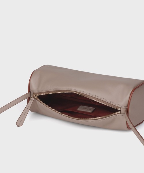 Paul Smith(ポールスミス)の「スクエアショルダー バッグ / 365001 WN220S(ショルダーバッグ・レディース・グレイッシュベージュ/ブラック/ライトイエロー・FREE)」の9枚目の写真