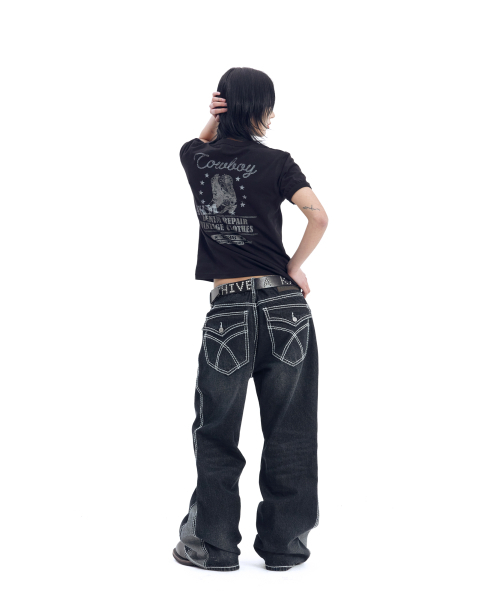 AAKAM(アーカム)の「Stitched Flare Denim Pants (Black)(デニムパンツ・レディース・その他・1/2)」の9枚目の写真