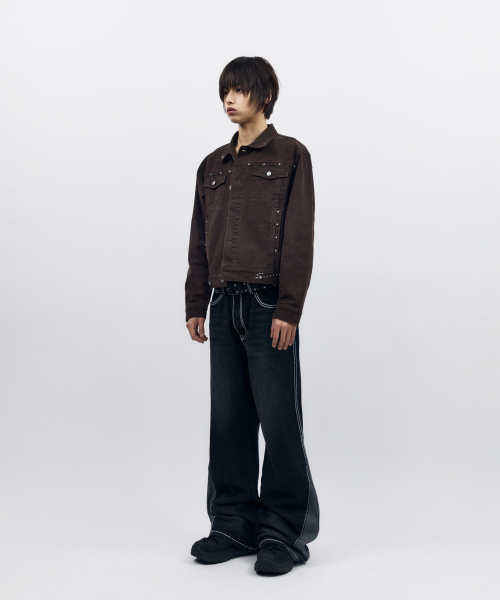 AAKAM(アーカム)の「Stitched Flare Denim Pants (Black)(デニムパンツ・レディース・その他・1/2)」の11枚目の写真