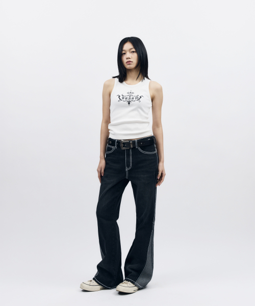 AAKAM(アーカム)の「Stitched Flare Denim Pants (Black)(デニムパンツ・レディース・その他・1/2)」の20枚目の写真