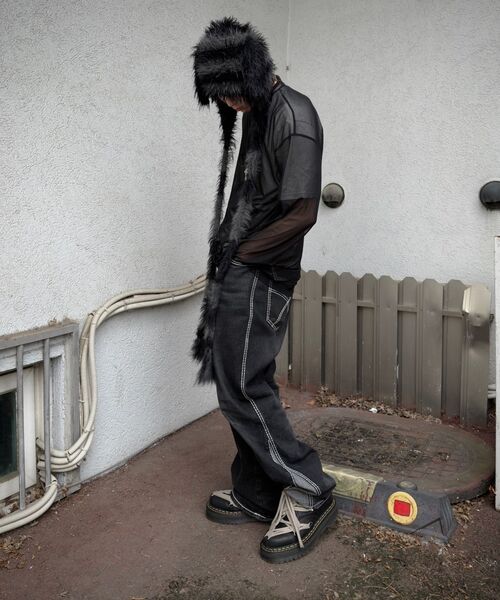 AAKAM(アーカム)の「Stitched Flare Denim Pants (Black)(デニムパンツ・レディース・その他・1/2)」の21枚目の写真