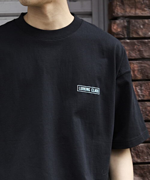 LURKING CLASS(ラーキングクラス)の「限定展開LURKING CLASS×FREAK'S STORE ラーキングクラス 別注 ヴィンテージ加工 プリント Tシャツ GOOD TIMES BAD FRND TEE(Tシャツ/カットソー・メンズ・ホワイト/ブラック・MEDIUM/LARGE/X-LARGE)」の8枚目の写真