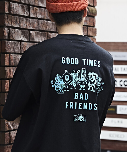 LURKING CLASS(ラーキングクラス)の「限定展開LURKING CLASS×FREAK'S STORE ラーキングクラス 別注 ヴィンテージ加工 プリント Tシャツ GOOD TIMES BAD FRND TEE(Tシャツ/カットソー・メンズ・ホワイト/ブラック・MEDIUM/LARGE/X-LARGE)」の6枚目の写真