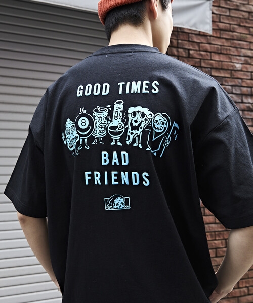 LURKING CLASS(ラーキングクラス)の「限定展開LURKING CLASS×FREAK'S STORE ラーキングクラス 別注 ヴィンテージ加工 プリント Tシャツ GOOD TIMES BAD FRND TEE(Tシャツ/カットソー・メンズ・ホワイト/ブラック・MEDIUM/LARGE/X-LARGE)」の5枚目の写真