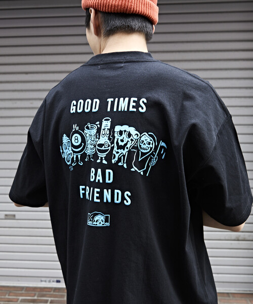 LURKING CLASS(ラーキングクラス)の「限定展開LURKING CLASS×FREAK'S STORE ラーキングクラス 別注 ヴィンテージ加工 プリント Tシャツ GOOD TIMES BAD FRND TEE(Tシャツ/カットソー・メンズ・ホワイト/ブラック・MEDIUM/LARGE/X-LARGE)」の3枚目の写真