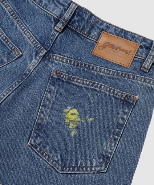 GANNI(ガニー)の「Printed Flower Denim Stary Jeans(デニムパンツ・レディース・ライトブルー・S/XS)」の6枚目の写真