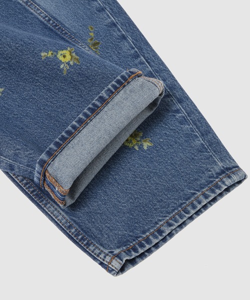 GANNI(ガニー)の「Printed Flower Denim Stary Jeans(デニムパンツ・レディース・ライトブルー・S/XS)」の7枚目の写真