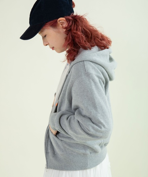CHILD WOMAN(チャイルドウーマン)の「30/10裏毛フードzipパーカー(セットアップ対応)(パーカー・レディース・グレー/アイボリー/ピンク・FREE)」の15枚目の写真