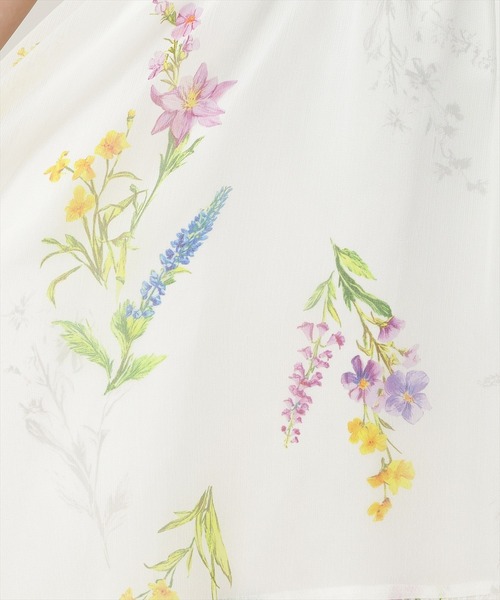 AND COUTURE(アンドクチュール)の「ノースリーブボタニカルワンピース(ワンピース・レディース・イエロー系その他/ホワイト系その他/ブルー系その他・FREE)」の9枚目の写真