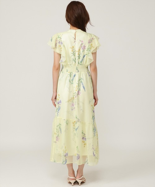 AND COUTURE(アンドクチュール)の「ノースリーブボタニカルワンピース(ワンピース・レディース・イエロー系その他/ホワイト系その他/ブルー系その他・FREE)」の17枚目の写真