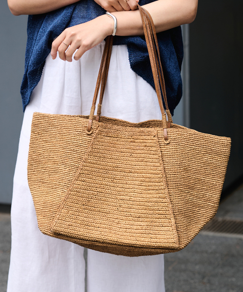FRAMeWORK(フレームワーク)の「SOVANI Marie laure raffia bag(かごバッグ・レディース・ベージュ・FREE)」の3枚目の写真