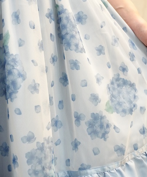 axes femme POETIQUE（アクシーズファムポエティック）の「紫陽花柄プリントチュールスカート（スカート・レディース・ラベンダー/サックスブルー・MEDIUM）」の9枚目の写真