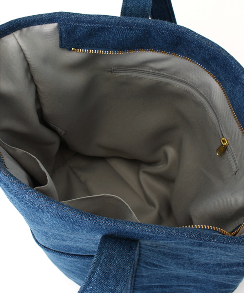 LBC（エルビーシー）の「COLDE デニム縦長トート             （トートバッグ・レディース・ブルー/ブルー系その他・ONE SIZE）」の7枚目の写真