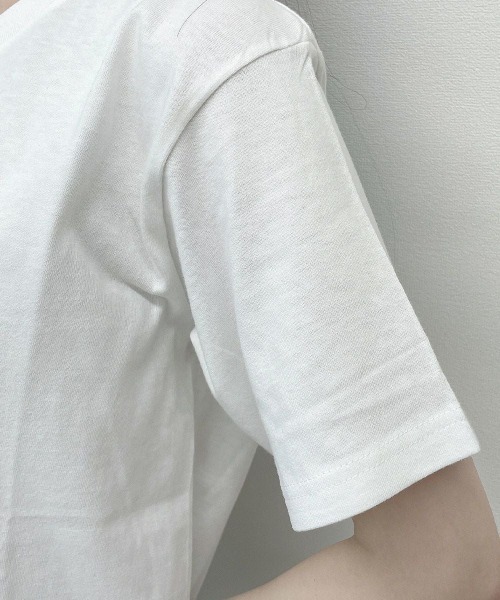F i.n.t(フィント)の「マーガレットロゴプリントTシャツ/fint フィント(Tシャツ/カットソー・レディース・ブルー/レッド・FREE)」の8枚目の写真