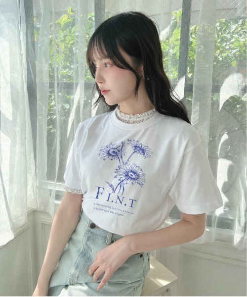 F i.n.t(フィント)の「マーガレットロゴプリントTシャツ/fint フィント(Tシャツ/カットソー・レディース・ブルー/レッド・FREE)」の3枚目の写真