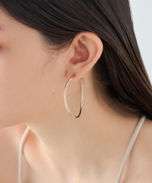 ete（エテ）の「[シグナルフープ] ピアス M（ピアス（両耳用）・レディース・ピンクゴールド/イエローゴールド・FREE）」の8枚目の写真