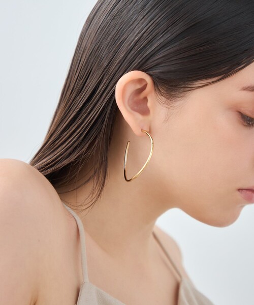 ete（エテ）の「[シグナルフープ] ピアス M（ピアス（両耳用）・レディース・ピンクゴールド/イエローゴールド・FREE）」の14枚目の写真