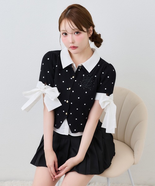 one after another NICE CLAUP(ワンアフターアナザーナイスクラップ)の「袖リボンシャツドッキング刺繍入りニット(ニット/セーター・レディース・ネイビー/ブラウン/ベージュ/ブラック系その他・FREE)」の6枚目の写真