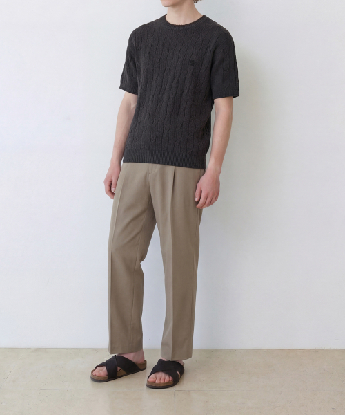 EDINBURGH CLUB（エディンバラクラブ）の「HIGH-TWIST LINEN CABLE S/S KNIT (CHARCOAL)（ニット/セーター・メンズ・チャコール・SMALL/MEDIUM/LARGE/X-LARGE）」の3枚目の写真