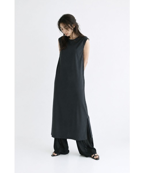 marjour(マージュール)の「DOUBLE LAYERED I-LINE DRESS(ワンピース・レディース・チャコール/ブラック・M/L)」の20枚目の写真