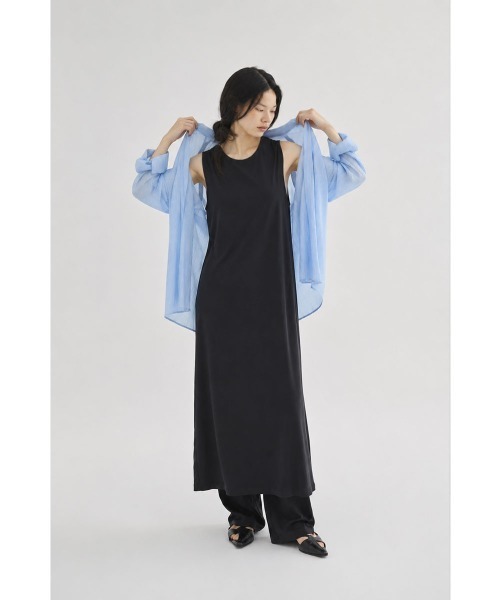 marjour(マージュール)の「DOUBLE LAYERED I-LINE DRESS(ワンピース・レディース・チャコール/ブラック・M/L)」の15枚目の写真