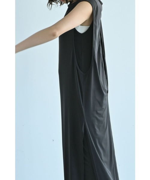 marjour(マージュール)の「DOUBLE LAYERED I-LINE DRESS(ワンピース・レディース・チャコール/ブラック・M/L)」の16枚目の写真