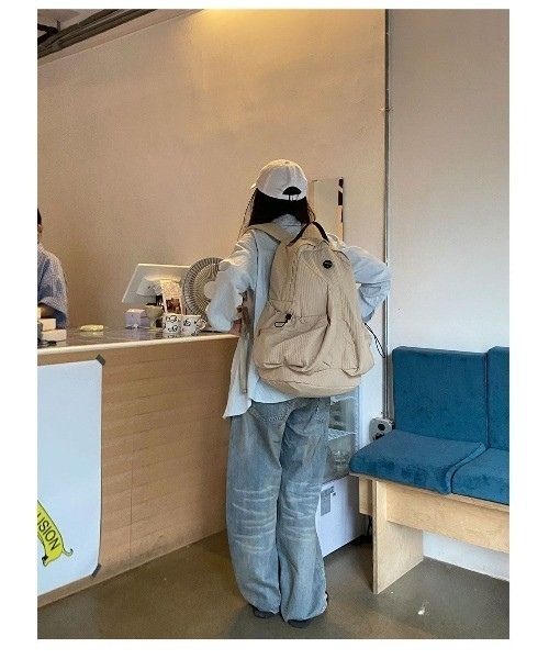 OFFWINTER(オフウィンター)の「【OFFWINTER】ロケットバックパック / リュック 大容量 / PC収納可 16インチ(スペースシリーズ)(バックパック/リュック・メンズ・グレー/グリーン/カーキ・LARGE)」の2枚目の写真