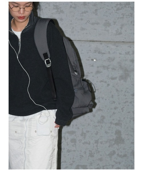 OFFWINTER(オフウィンター)の「【OFFWINTER】ロケットバックパック / リュック 大容量 / PC収納可 16インチ(スペースシリーズ)(バックパック/リュック・メンズ・グレー/グリーン/カーキ・LARGE)」の8枚目の写真