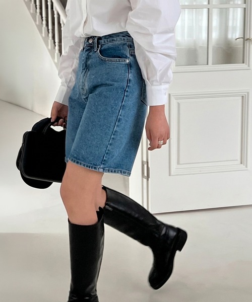 HEILIS(ヘイリス)の「デニムハーフパンツ / ハーフデニム ハーフパンツ デニムパンツ ショートパンツ 膝丈 ミドル丈 ハイウエスト コットン 綿 ベーシック カジュアル レディース 韓国 春 夏 秋(デニムパンツ・レディース・ブルー・L/M)」の5枚目の写真