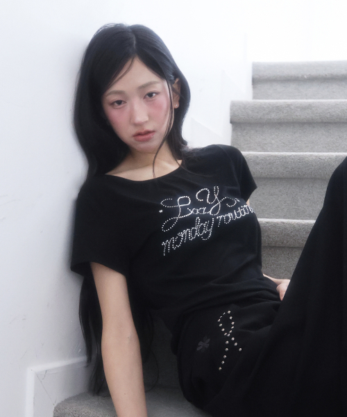 LMR(エルエムアール)の「ホットフィックスカットアウト半袖TシャツBLACK(Tシャツ/カットソー・レディース・ブラック・SMALL/MEDIUM)」の3枚目の写真