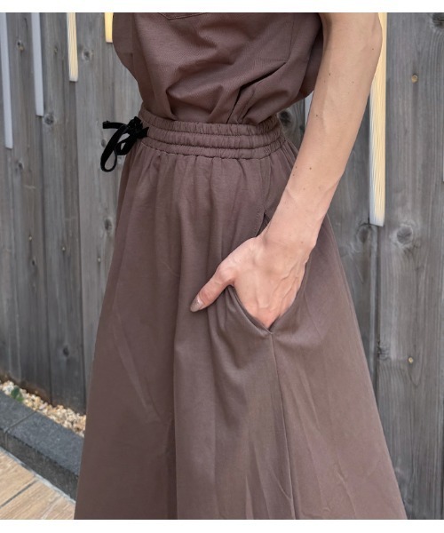 C.C.CROSS(シーシークロス)の「【C.C.CROSS(シーシークロス)】《2枚セット》カットソー×ナロースカートセットアップ(セットアップ・レディース・ブラック/ブラウン・FREE)」の13枚目の写真