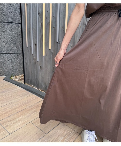 C.C.CROSS(シーシークロス)の「【C.C.CROSS(シーシークロス)】《2枚セット》カットソー×ナロースカートセットアップ(セットアップ・レディース・ブラック/ブラウン・FREE)」の15枚目の写真