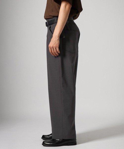 BAYFLOW（ベイフロー）の「ベルテッドワイドトラウザー（その他パンツ・メンズ・ライトグレー/ブラウン/チャコール・MEDIUM/LARGE）」の13枚目の写真