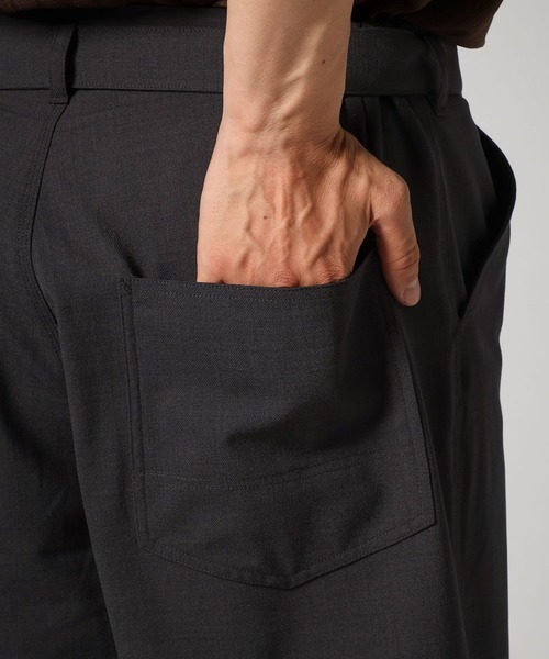 BAYFLOW（ベイフロー）の「ベルテッドワイドトラウザー（その他パンツ・メンズ・ライトグレー/ブラウン/チャコール・MEDIUM/LARGE）」の6枚目の写真