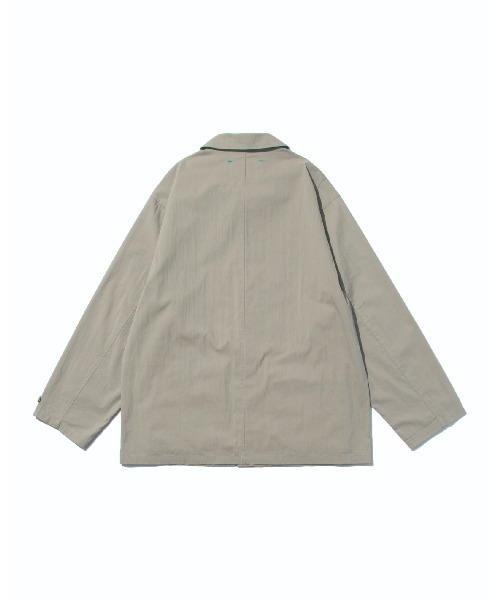 MOMENTUM（モメンタム）の「【L'eau bleue】C/N LIGHT TWILL SHIRT JACKET（シャツ/ブラウス・メンズ・ブルーグレー/ベージュ・LARGE/MEDIUM）」の5枚目の写真