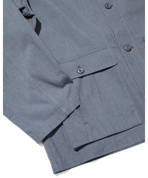 MOMENTUM（モメンタム）の「【L'eau bleue】C/N LIGHT TWILL SHIRT JACKET（シャツ/ブラウス・メンズ・ブルーグレー/ベージュ・LARGE/MEDIUM）」の13枚目の写真