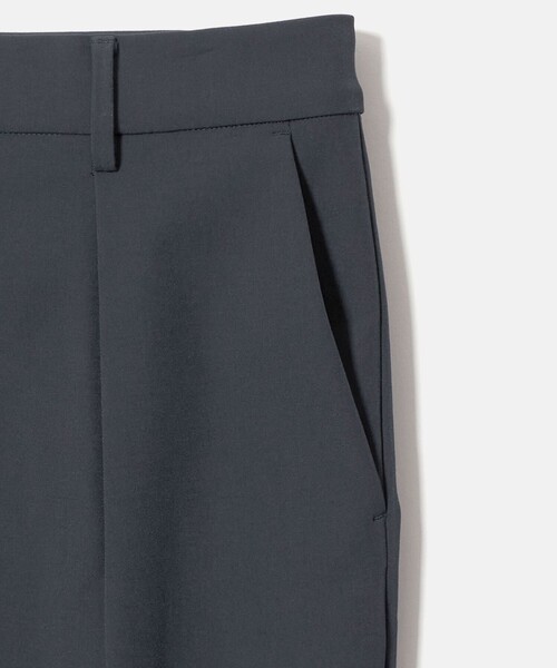 UNITED ARROWS GOLF(ユナイテッドアローズゴルフ)の「メンズ 1プリーツ スラックス 吸水速乾 UV 防シワ(スラックス・メンズ・ネイビー/ベージュ・L/M/XL)」の21枚目の写真