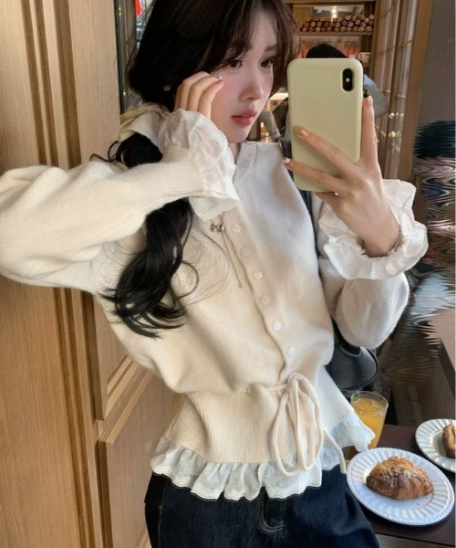 kirakiraShop(キラキラショップ)の「裾フリル ドロスト ニット カーディガン(ニット/セーター・レディース・オフホワイト/ブラック/チャコール/レッド・FREE)」の7枚目の写真