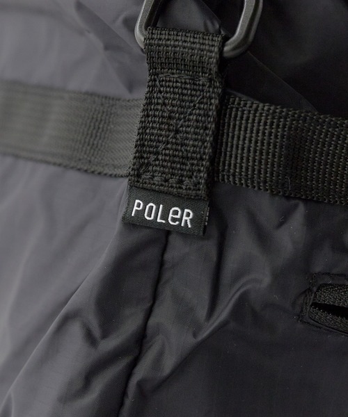 POLeR(ポーラー)の「POLeR/ポーラー DRAWSTRING SLING BAG 巾着型スリングバッグ(ボディバッグ/ウエストポーチ・メンズ・ブラック/ブルー・ONE SIZE)」の12枚目の写真